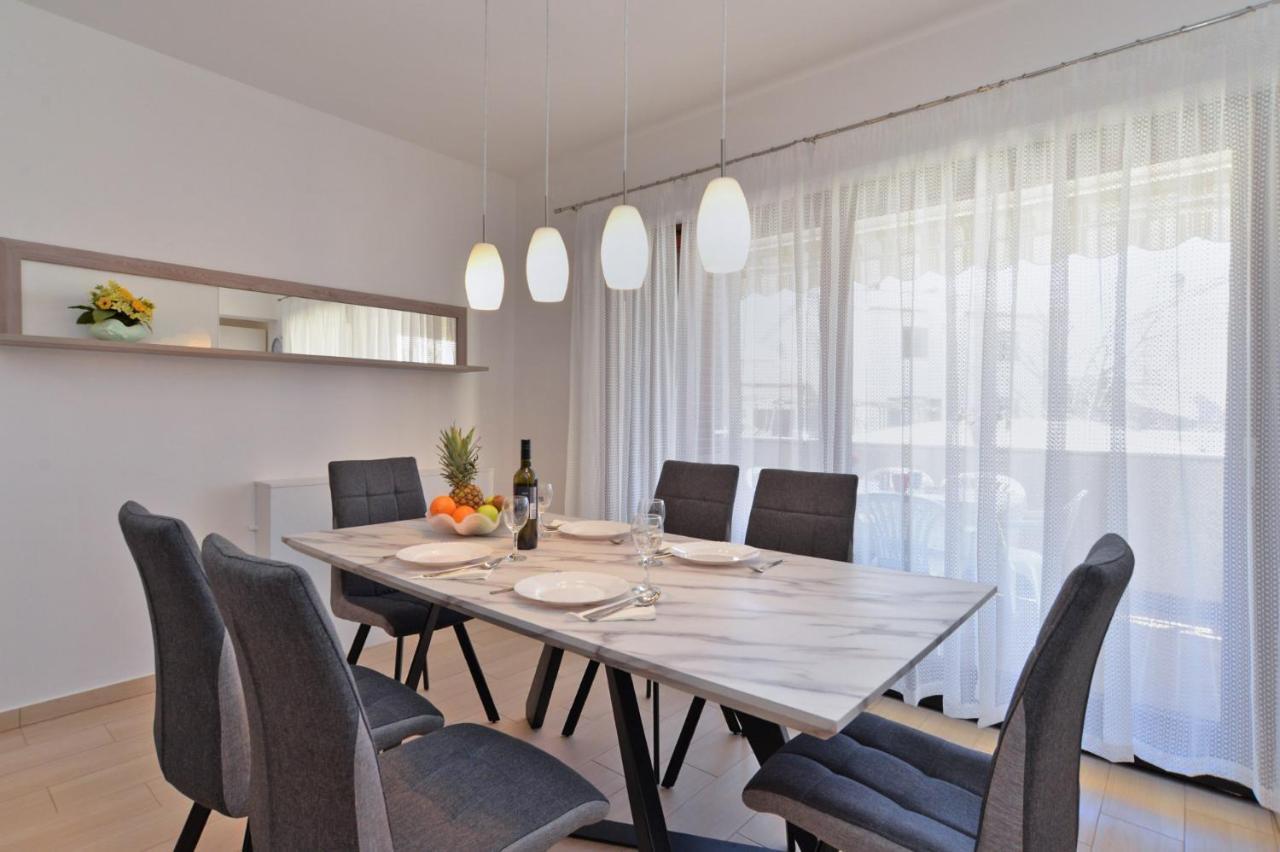Вилла House Pula 2080 Экстерьер фото